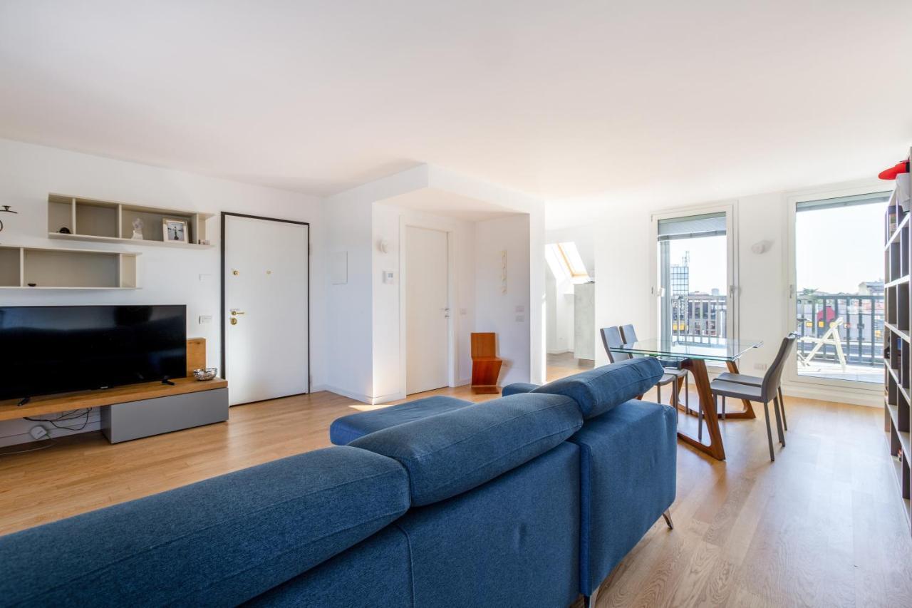 Modern Apt With Terrace, Wifi & Ac Milánó Kültér fotó